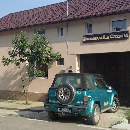 Casa De Oaspeti Dunarea La Cazane Дубова Экстерьер фото